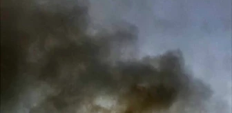 Yalova'da Çatı Katında Çıkan Yangın Hasara Yol Açtı