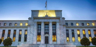 Fed, politika faizini değiştirmeyerek yüzde 5,25-5,50 aralığında sabit tuttu