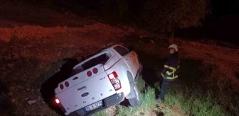 Mardin'de kamyonet devrildi: 3 kişi yaralandı