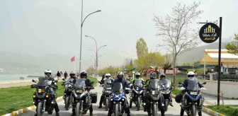 Motosiklet Tutkunları Bitlis'e Yolculuk Yaptı