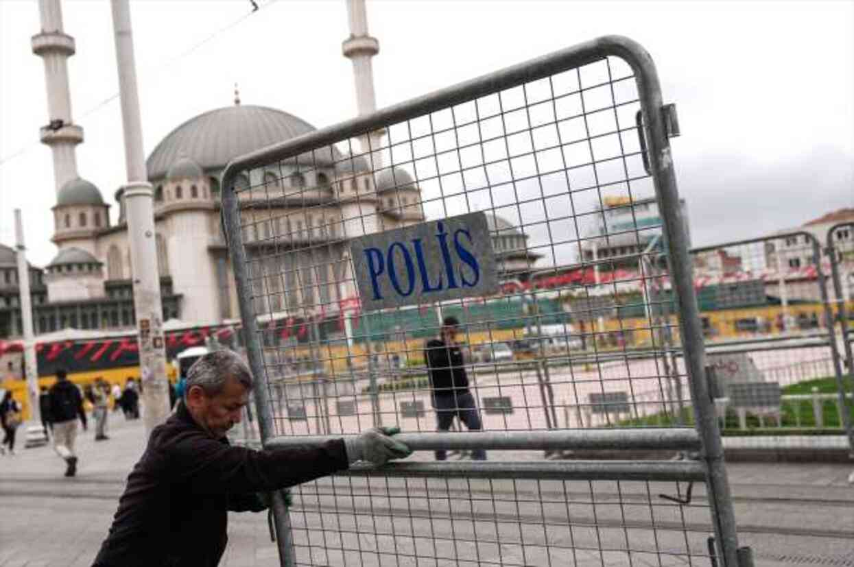 Saraçhane Meydanı'nda hareketlilik! Sendikalar ve işçi grupları toplanmaya başladı