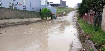 Ankara'da Sağanak Yağış Caddeleri Göle Çevirdi