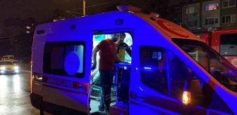 İzmit'te trafik kazası: 1 yaralı, araçlar kullanılamaz hale geldi