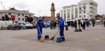 Yozgat'ta İnşaat ve Temizlik İşçileri 1 Mayıs'ta Çalıştı
