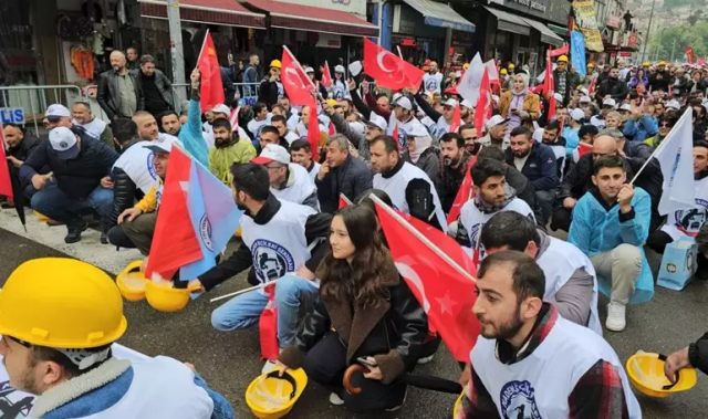 Zonguldak'ta Çinli mühendislerden 1 Mayıs yürüyüşü
