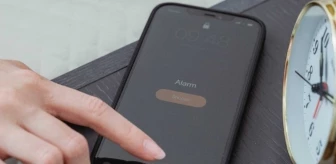 Apple, iPhone'lardaki bir hata nedeniyle alarm seslerinin normal şekilde çalmayabileceğini kabul etti