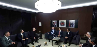 Cumhurbaşkanı Erdoğan, Pevrul Kavlak için Türk Metal Sendikası'na taziye ziyaretinde bulundu