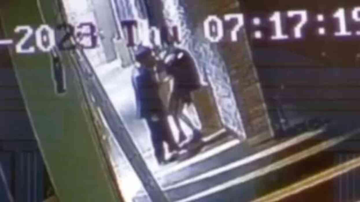 Eşini öldürmekten yargılanan Kazakistan eski Ekonomi Bakanı Kuandyk Bishimbayev'in eşine şiddet uyguladığı anlara ait görüntüler ortaya çıktı