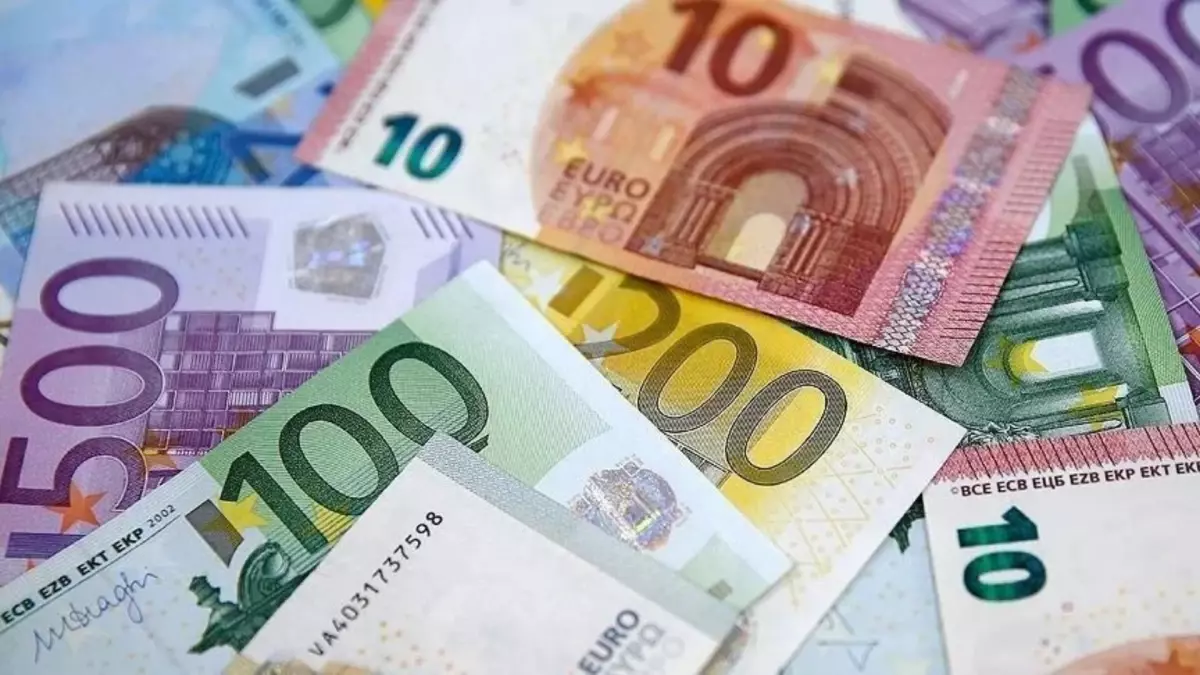 Euro ne kadar, 1 Euro kaç TL? Euro yükseliyor mu? 2 Mayıs Euro kaç lira?