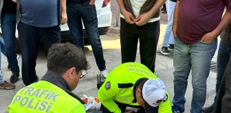 Bilecik'te motosikletin çarptığı yaya yaralandı