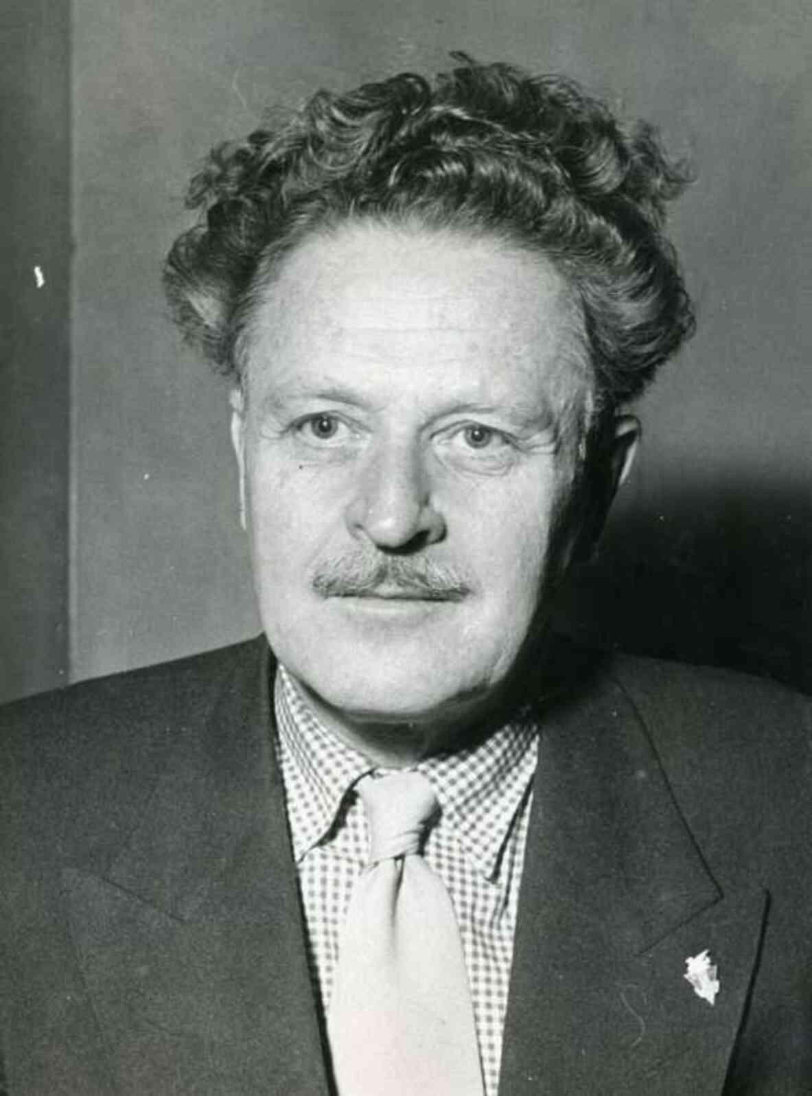 Nazım Hikmet'in 'Yolcu' oyununun konusu nedir? Oyun bileti nereden alınıyor? Nazım Hikmet'in 'Yolcu' oyununun konusu nedir? Oyun bileti nereden alınıyor?