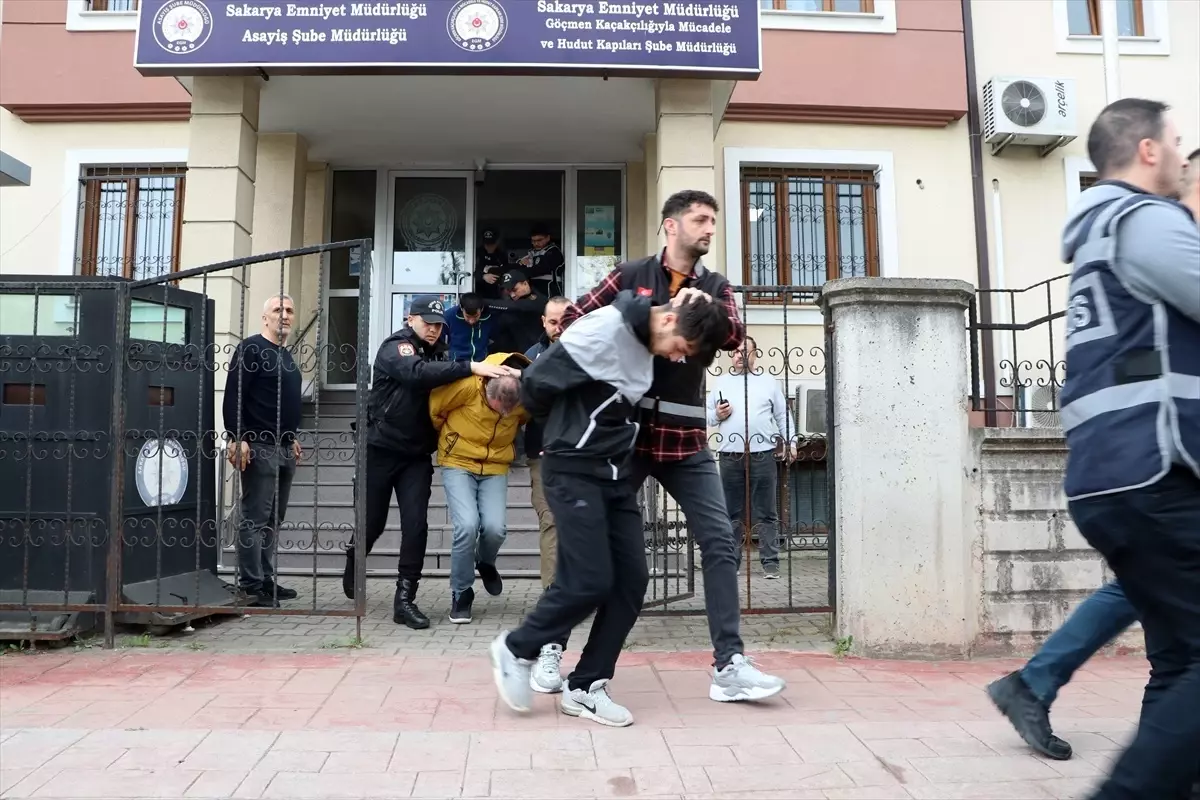 Sakarya'da kayıp Irak uyruklu kişinin cesedi bulundu, 8 şüpheli adliyeye sevk edildi