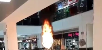 Yalova'da Alışveriş Merkezinde Dev Avize Yangını