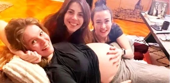 Burcu Biricik, hamilelik döneminde arkadaşlarıyla buluştu