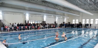 Görele'de Yarı Olimpik Yüzme Havuzu Açıldı
