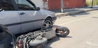 İskenderun'da Otomobil ile Motosiklet Kaza Yaptı