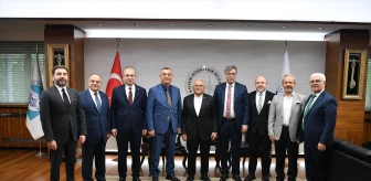 Kayseri Büyükşehir Belediye Başkanı Memduh Büyükkılıç, KAYSO Başkanı ve Yönetimini Kabul Etti