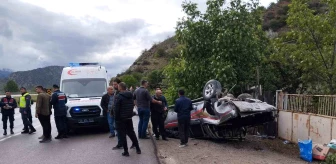 Sivas'ın Koyulhisar ilçesinde pikap devrildi, 5 kişi yaralandı