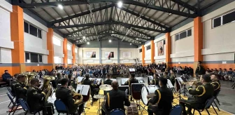 Malatya 2'nci Ordu Bölge Bando Komutanlığı Yüksekova'da Konser Verdi