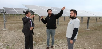 AK Parti Van Milletvekili Kayhan Türkmenoğlu Güneş Enerji Santralini İnceledi