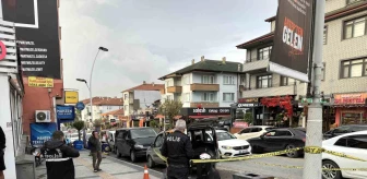 Serdivan'da müzik malzemelerini yükleyen vatandaşa silahlı saldırı