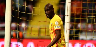 Kayserispor'un Aylton Boa Morte, ligdeki 8. golünü attı