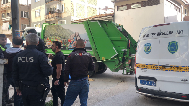 Bursa'da yaşlı kadın kamyon altında kalarak hayatını kaybetti