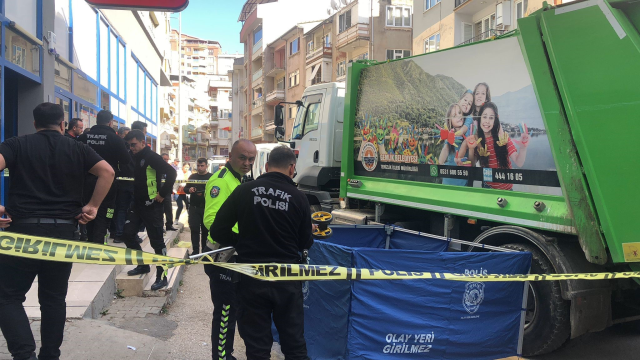 Bursa'da yaşlı kadın kamyon altında kalarak hayatını kaybetti