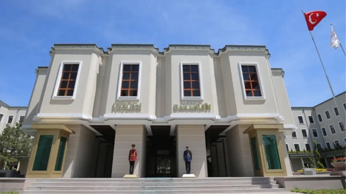 İçişleri Bakanlığı, Ayhan Bora Kaplan organize suç örgütüne yönelik iddialara ilişkin müfettiş görevlendirdi