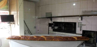 Sivas'ta 3 Metre 80 Santim Uzunluğunda Ekmek Üretildi