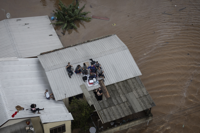 Brezilya'da sel felaketinde ölü sayısı 83'e yükseldi