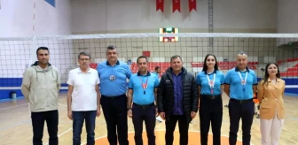 Erva Spor Kulübü Voleybol Takımı Yarı Finale Yükseldi