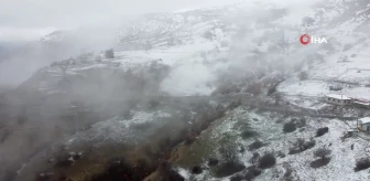Erzincan'ın yüksek kesimlerine kar yağdı
