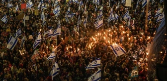 Tel Aviv'de binlerce kişi sokaklara döküldü: Ya kabul edin ya da sokakları yakarız