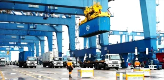 Çin, Tianjin Limanı'ndan Güney Amerika'ya yeni bir nakliye rotası başlattı
