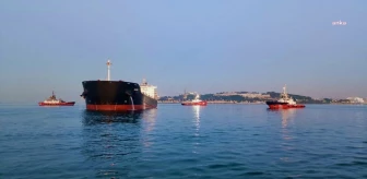 İstanbul Boğazı'nda Kuru Yük Gemisi Karaya Oturdu
