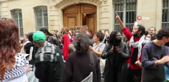 Paris'teki Sciences Po Üniversitesi'nde Filistin yanlısı gösteriler sürüyor