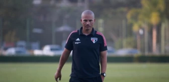 Antalyaspor'un yeni teknik direktörü kim? Alex De Souza Antalyaspor'un yeni direktörü mü?