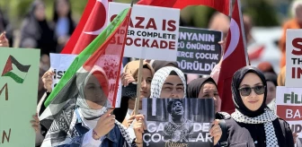 Bingöl Üniversitesinde İsrail'in Gazze'ye yönelik saldırılarını protesto ettiler