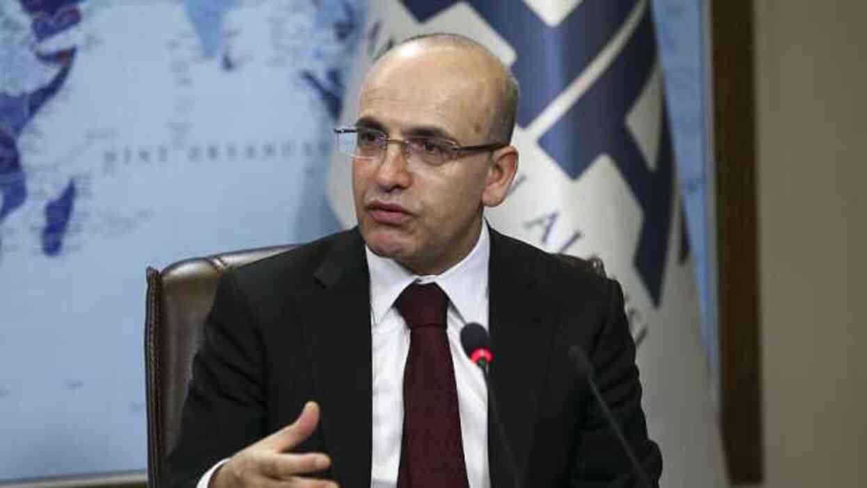 Hazine ve Maliye Bakanı Mehmet Şimşek  Ekonomide taşlar yerine oturuyor! Uluslararası suç izleme kuruluşu FATF, Türkiye&#8217;yi gri listeden çıkarmaya hazırlanıyor ekonomide taslar yerine oturuyor uluslararasi 17307684 9482 m