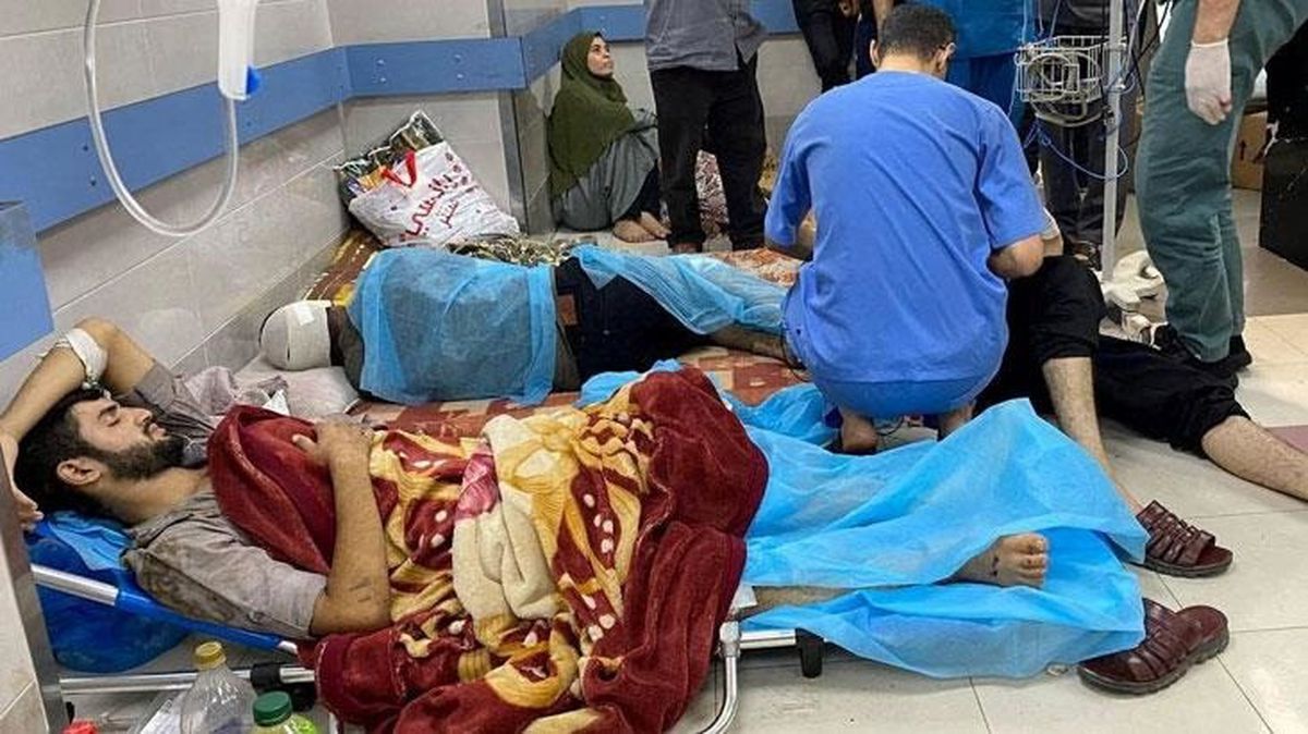 Gazze'de Şifa Hastanesi'nde bulunan üçüncü toplu mezardan 49 Filistinlinin cesedi çıkarıldı