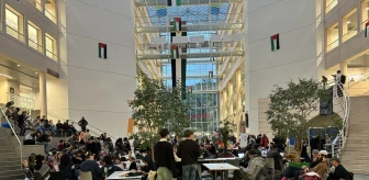 İsviçre Üniversitelerinde Filistin'e Destek Gösterileri Başladı