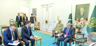 Pakistan ve Özbekistan, Afganistan'daki barış ve kalkınmanın bölgesel bağlantı için önemini vurguladı