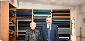 Erzurum Valisi Mustafa Çiftçi, terzilik mesleğini 64 yıldır icra eden Sebahattin Sarıkaya'yı ziyaret etti
