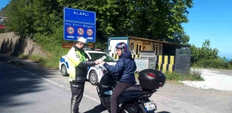 Zonguldak'ın Alaplı İlçesinde Motosiklet Sürücülerine Denetim Yapıldı