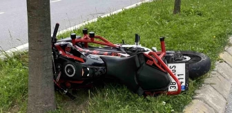 Küçükçekmece'de Motosiklet Kazası: 1 Ölü, 1 Ağır Yaralı