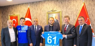 Kuzey Makedonya Büyükelçisi Trabzonspor Kulübünü Ziyaret Etti