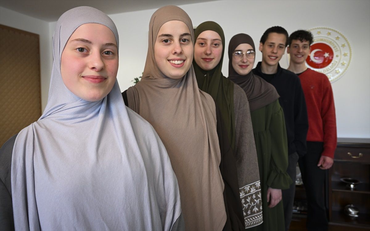 Berlinli Altızlar Başkonsolos İlker Okan Şanlı'yı ziyaret etti