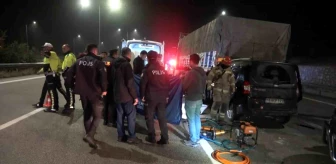 Bursa'da Tır Arızası Sonucu Meydana Gelen Kazada Bir Kişi Hayatını Kaybetti