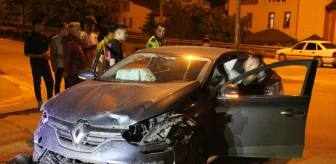 Kırıkkale'de Otomobil Çarpışması: 5 Yaralı
